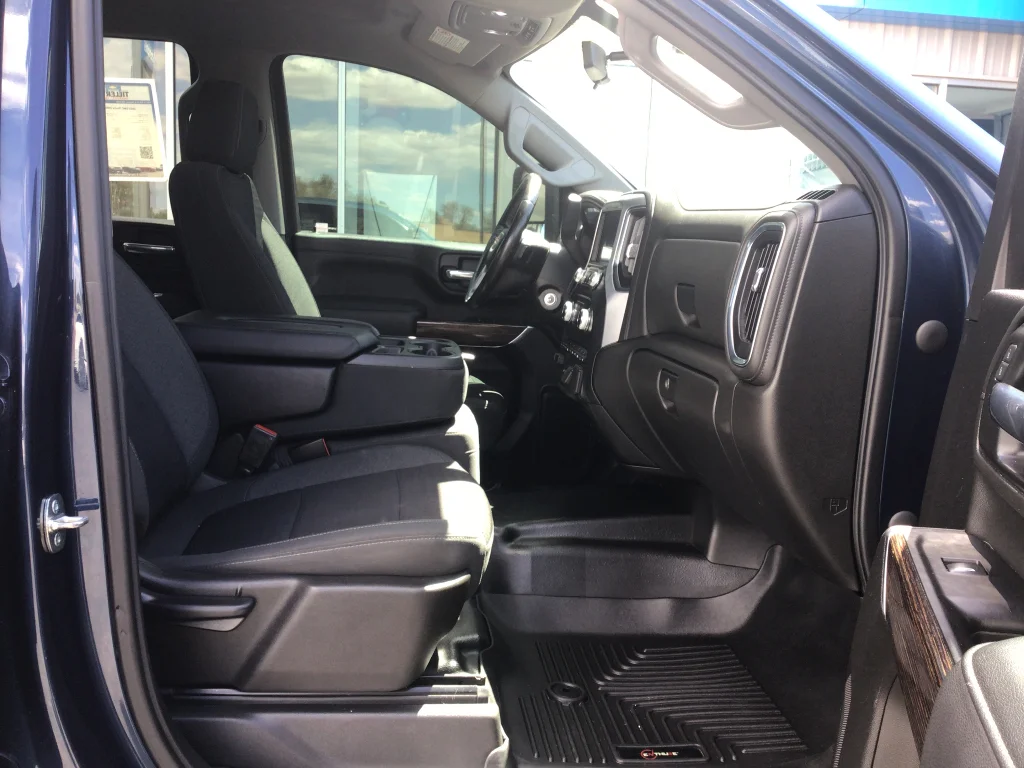 Used 2022 Pacific Blue Metallic GMC SLE image 7
