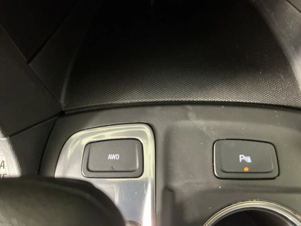 Used 2024 Black Chevrolet LT image 27