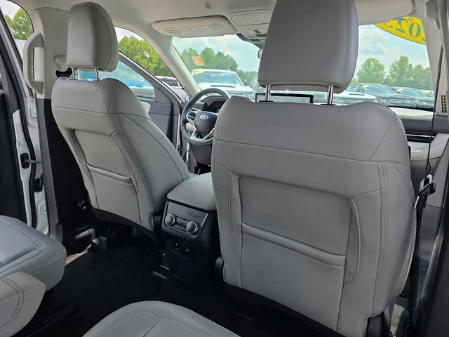 Used 2025 White Ford Active image 12