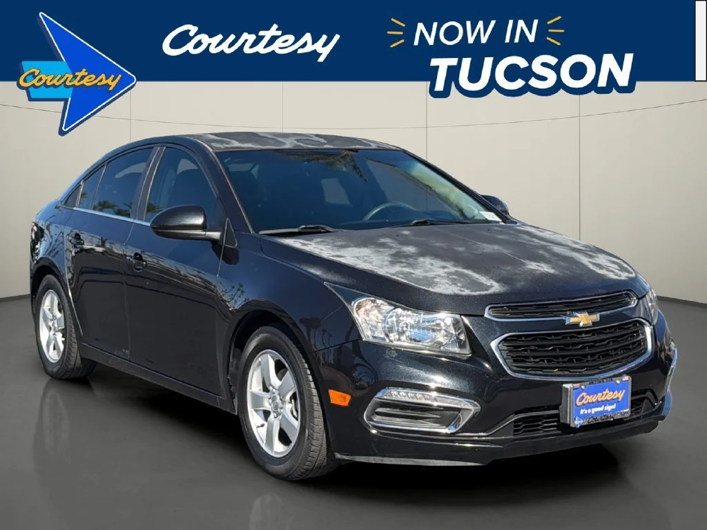 Used 2016 BLACK GRANITE METALLIC Chevrolet LT image 1
