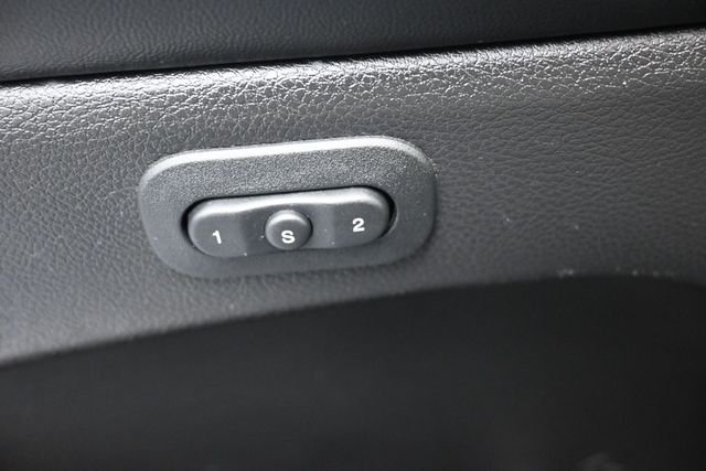 Used 2017 Gray Jeep Limited image 21