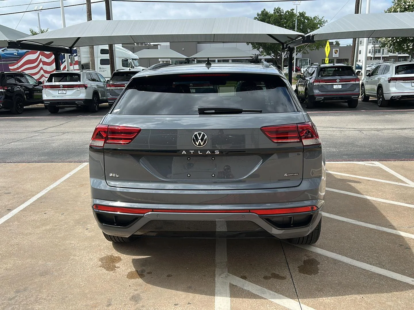 Used 2023 Pure Gray Volkswagen 2.0T SEL R-Line Black image 6