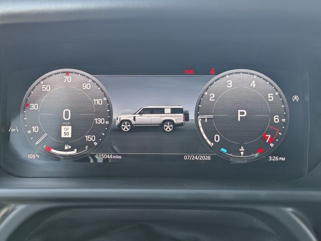 Used 2024  Land Rover V8 image 28