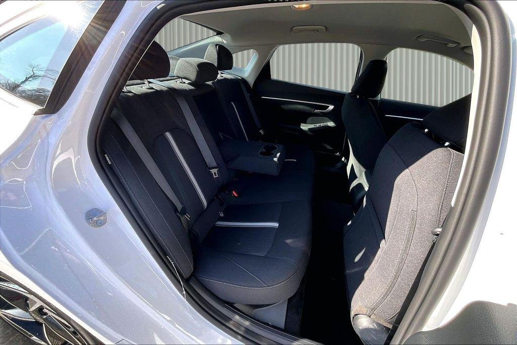 New 2026 Serenity White Hyundai SEL Sport image 11