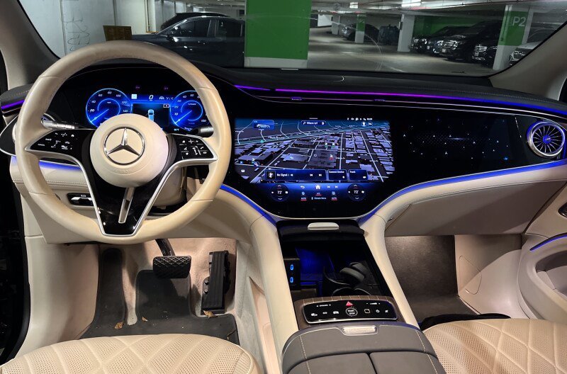 Certified Used 2024 Green Mercedes-Benz 580 image 6