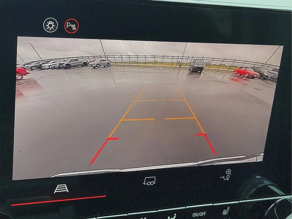 New 2026 Summit White GMC Elevation image 18