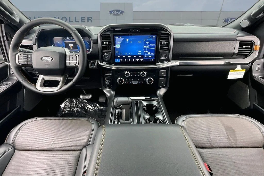 New 2026 Oxford White Ford Tremor® image 5