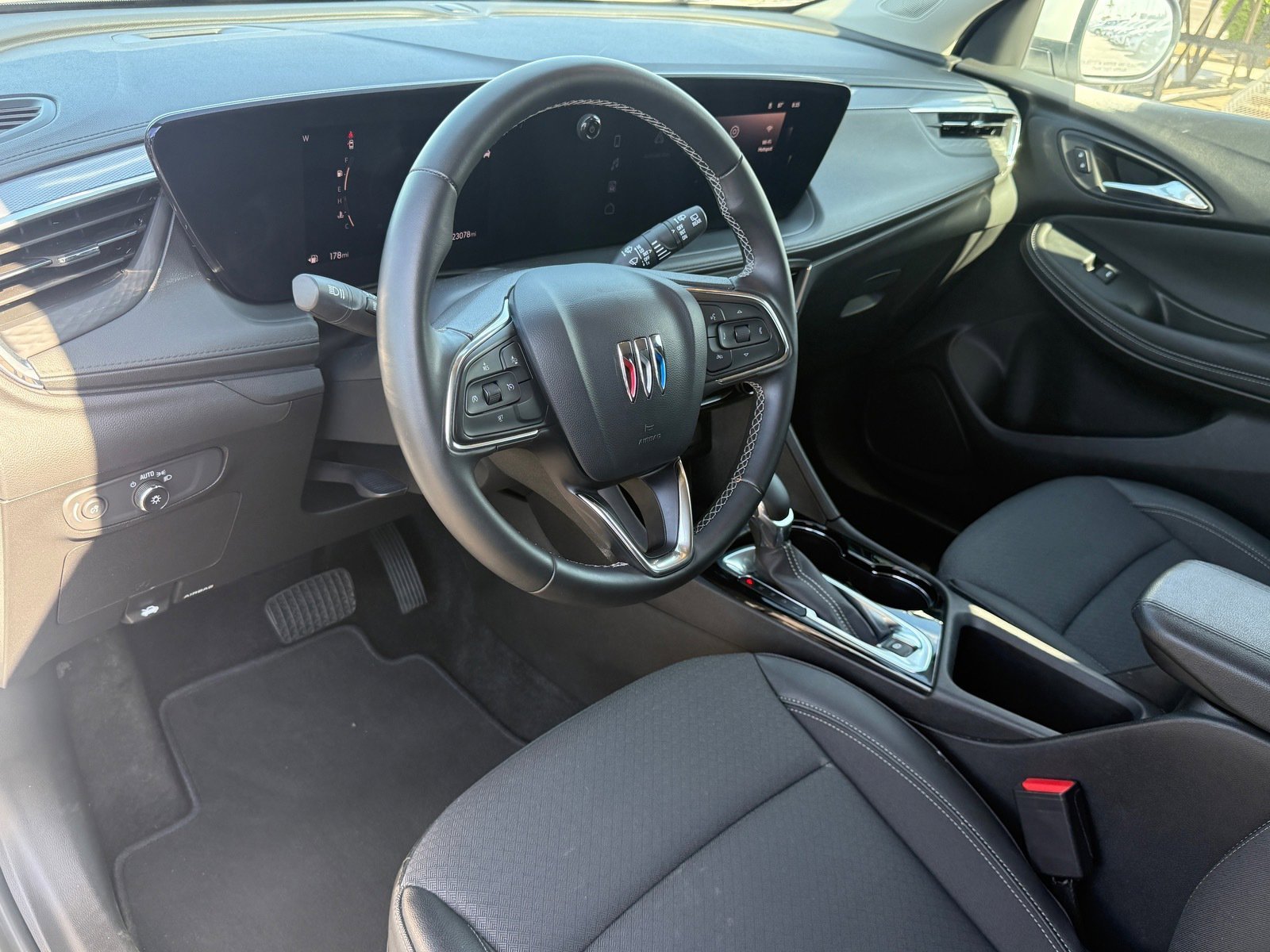 2025 Buick Encore GX Preferred - Photo 12