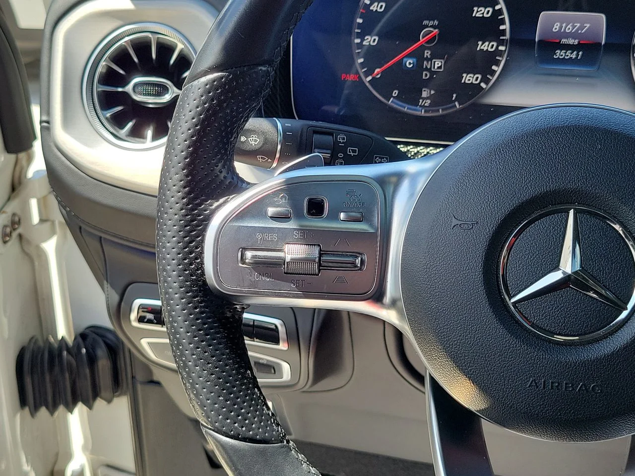Certified Used 2022 White Mercedes-Benz G 550 image 25