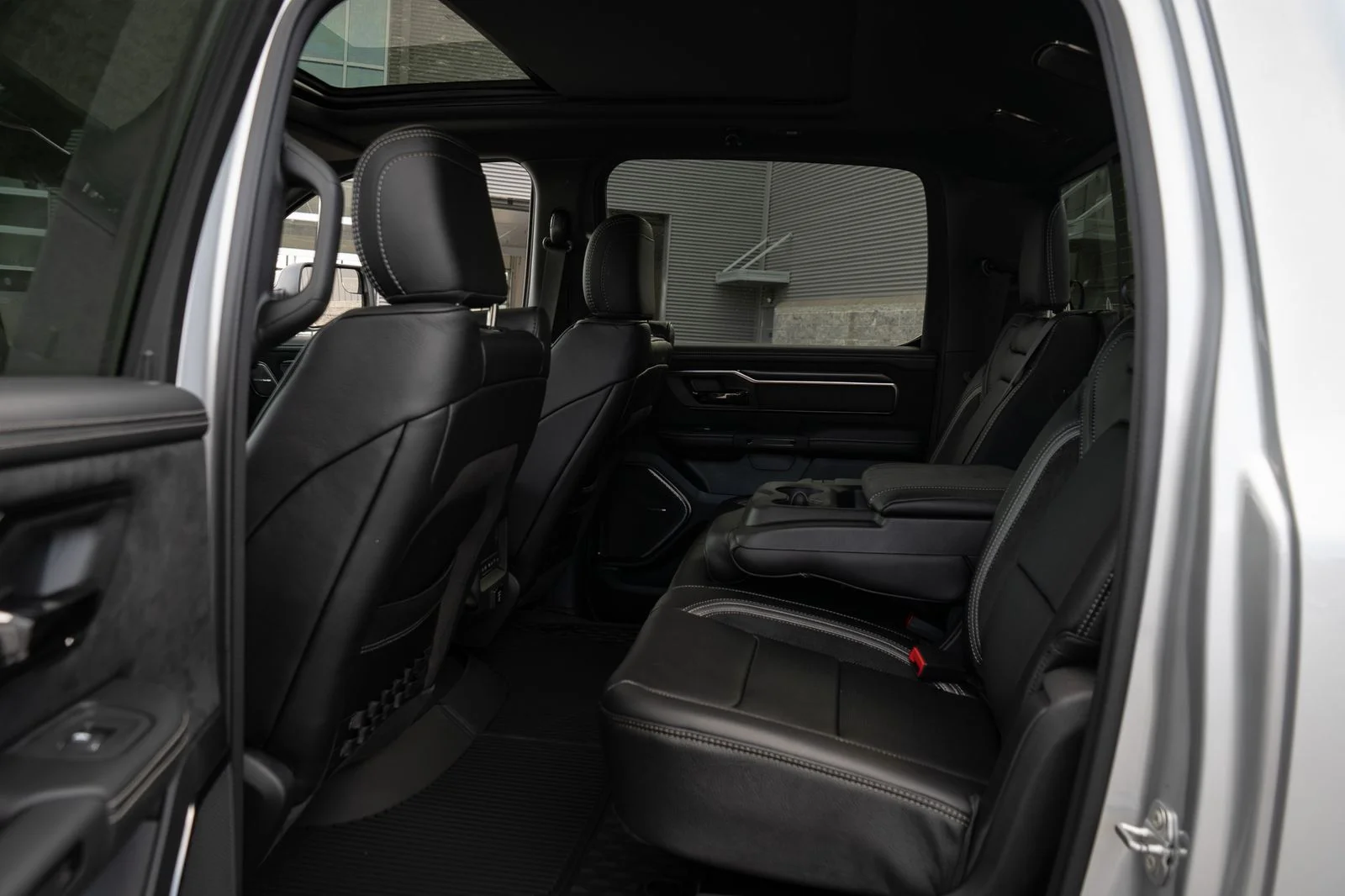 2026 RAM 1500 RHO - Photo 36