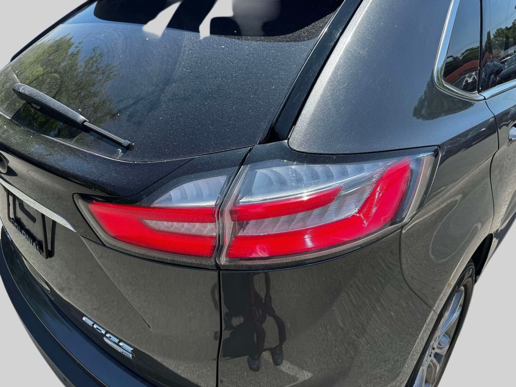 Used 2019 Gray Ford Titanium image 9