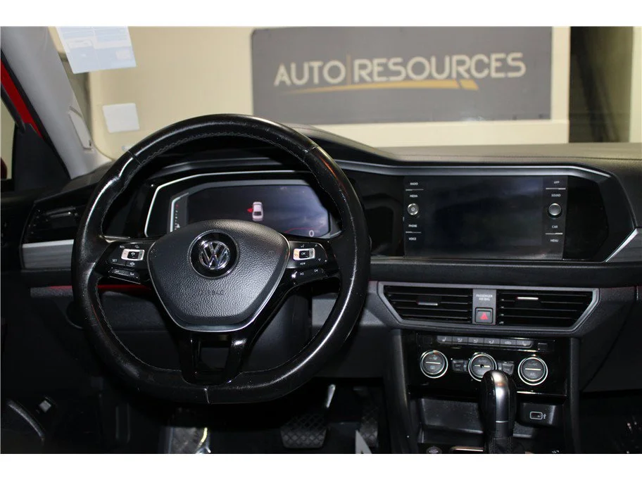 Used 2019 Red Volkswagen SEL image 15