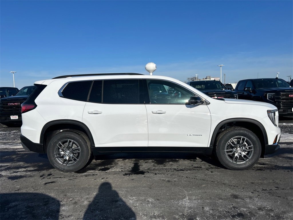 2026 GMC ACADIA - Image 8