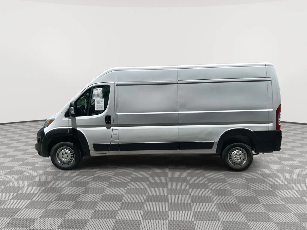 Used 2025 White Ram High Roof image 5