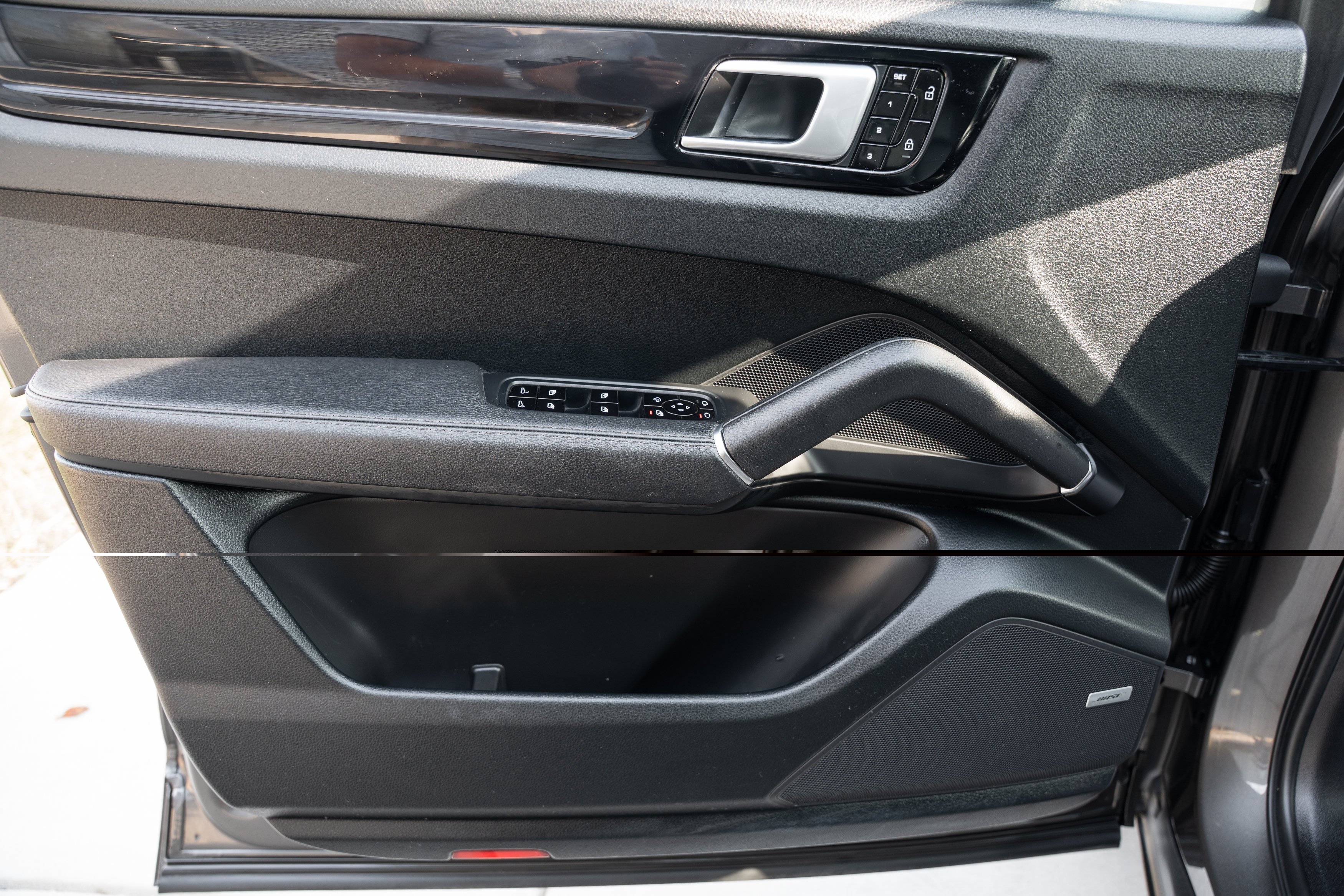 Used 2019 Quartzite Metallic Porsche S image 15