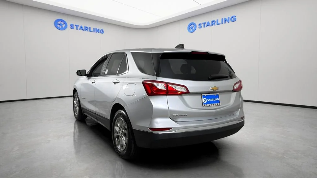 Used 2018 SILVER ICE METALLIC Chevrolet LT image 7
