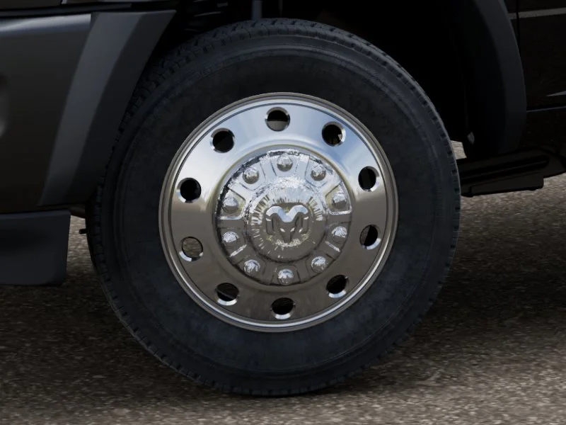 New 2027 Diamond Black Crystal Pearl-Coat Paint RAM TRADESMAN image 4