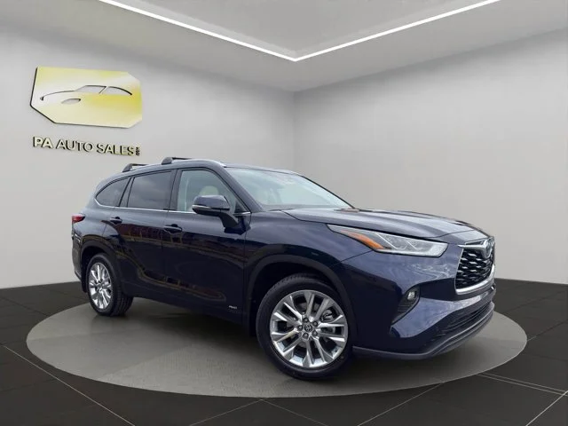 2022 Toyota Highlander Limited