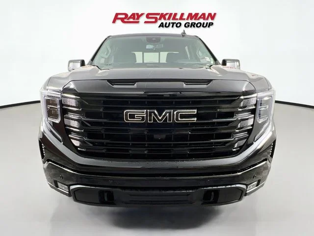 Used 2024 Black GMC Elevation image 2