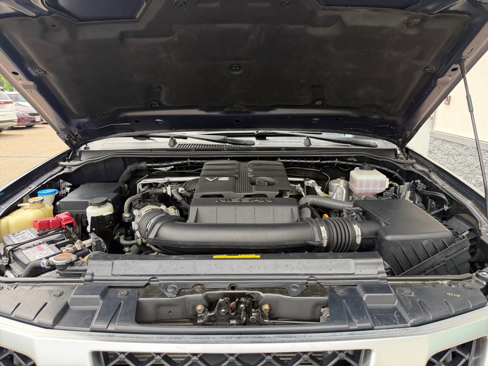 Used 2020 Arctic Blue Metallic Nissan SV image 6