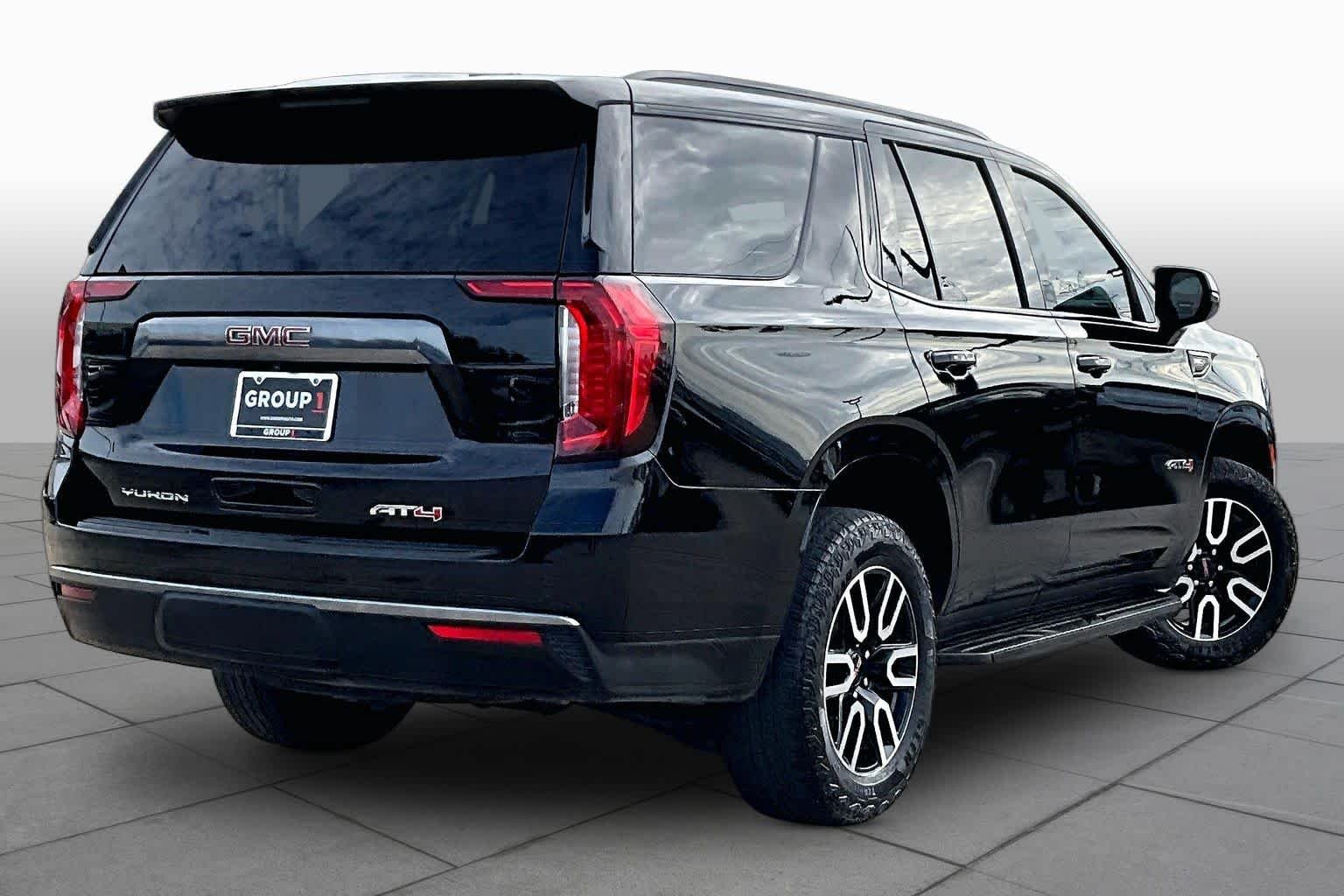 Used 2024 Onyx Black GMC AT4 image 13