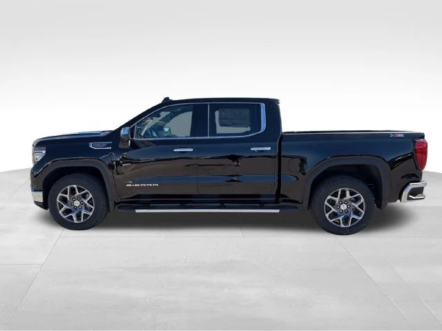 New 2026 Onyx Black GMC SLT image 4