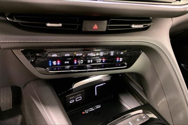 Used 2023 Red Buick Avenir image 14