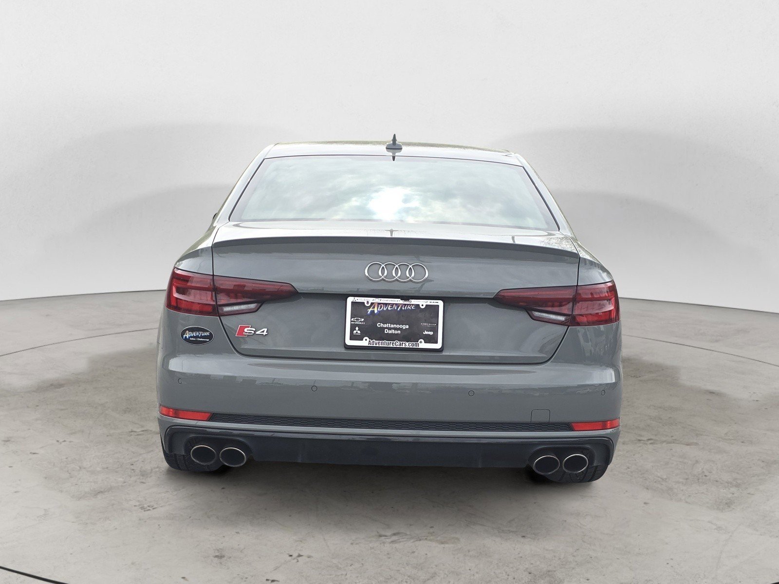 Used 2019 Gray Audi Premium Plus image 4