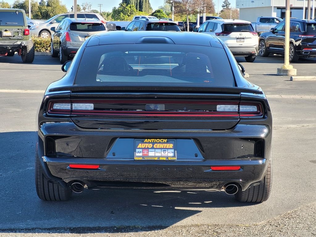 New 2026 Diamond Black Crystal Pearlcoat Dodge Scat Pack image 4