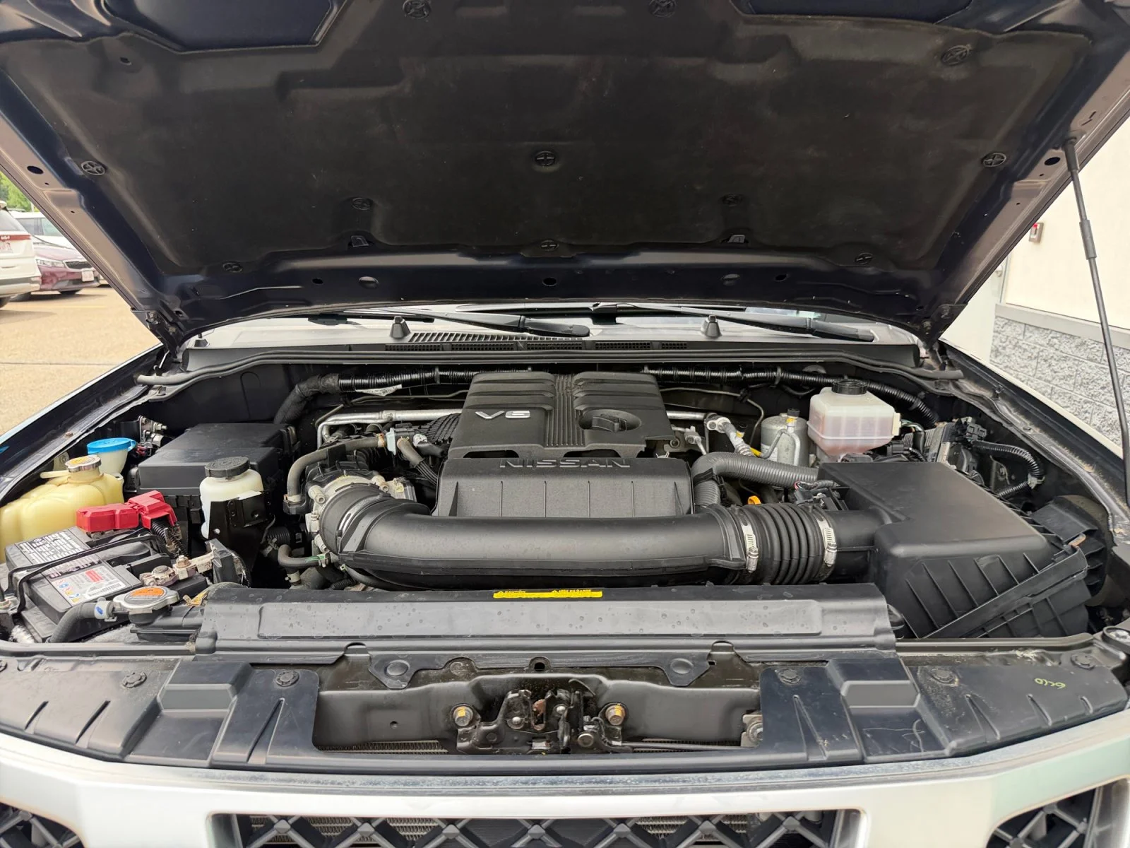 Used 2020 Arctic Blue Metallic Nissan SV image 6