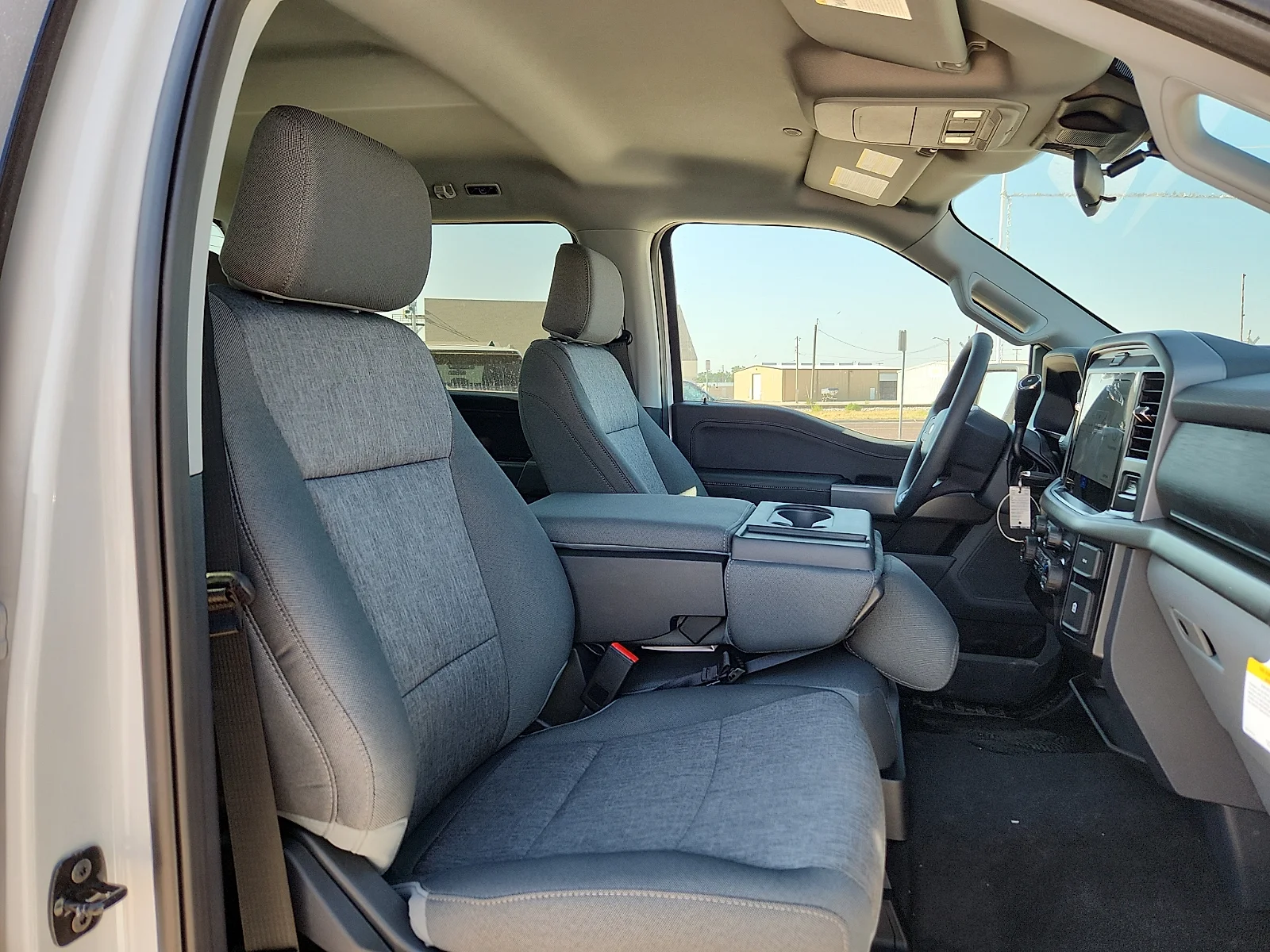 New 2026 Oxford White Ford XLT image 20