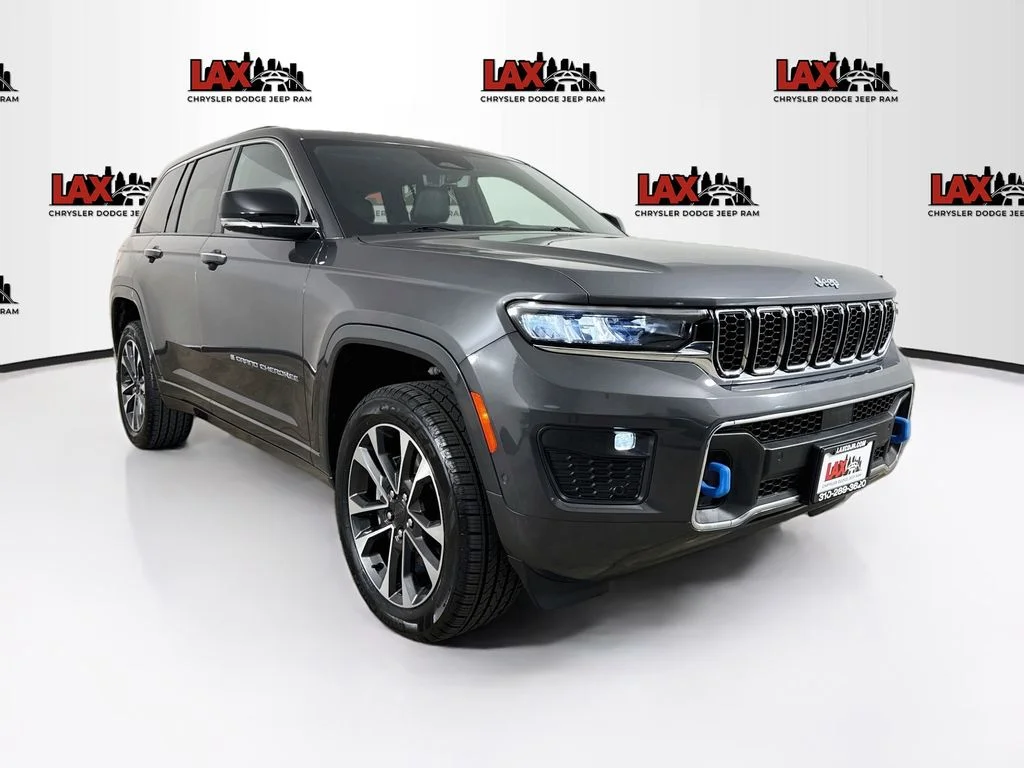 Used 2022 Gray Jeep Overland 4xe image 1