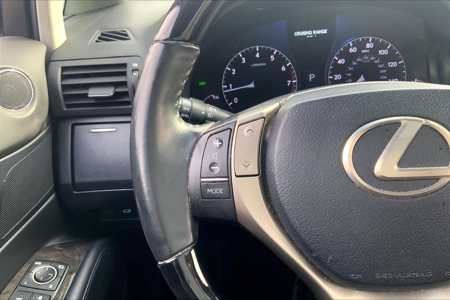 Used 2015 Silver Lining Metallic Lexus  image 23