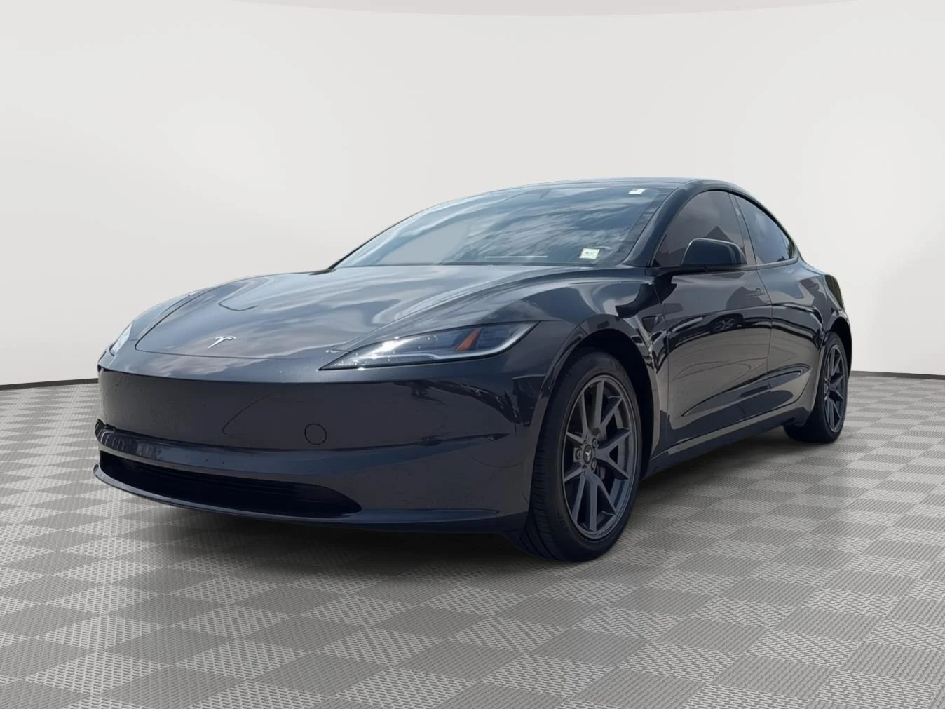 Used 2024 GRAY Tesla Long Range image 4