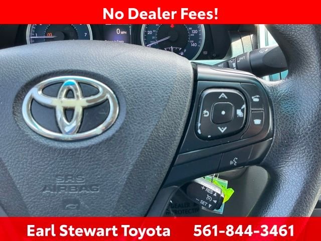Used 2017 Silver Toyota LE image 35