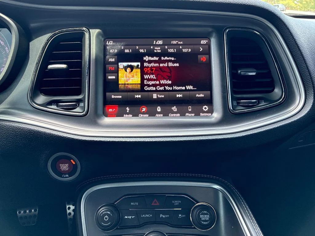 Used 2019 White Dodge SRT Hellcat image 27