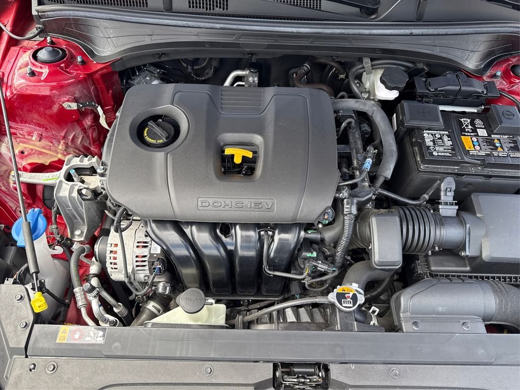 Used 2023 Red Kia LXS image 15