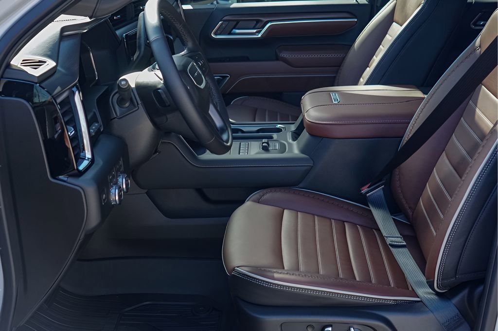 2026 GMC Sierra 3500HD Denali Ultimate - Photo 10