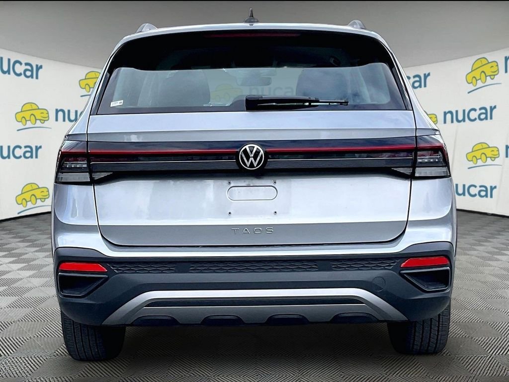Used 2025 Gray Volkswagen 1.5T S image 5