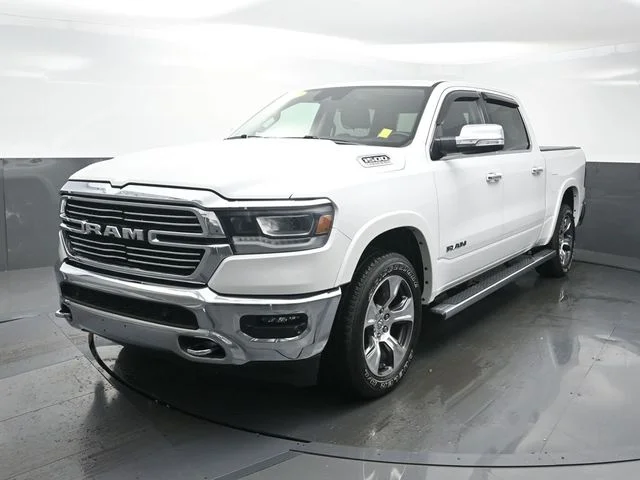 2022 RAM 1500 Laramie 4x4 Crew Cab 5'7's photo