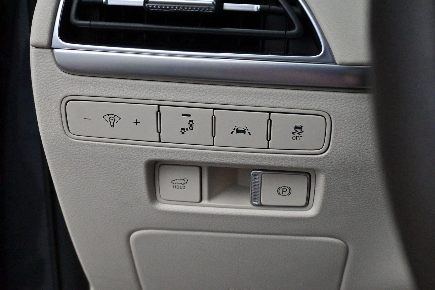 Used 2020 Steel Graphite Hyundai Limited image 22