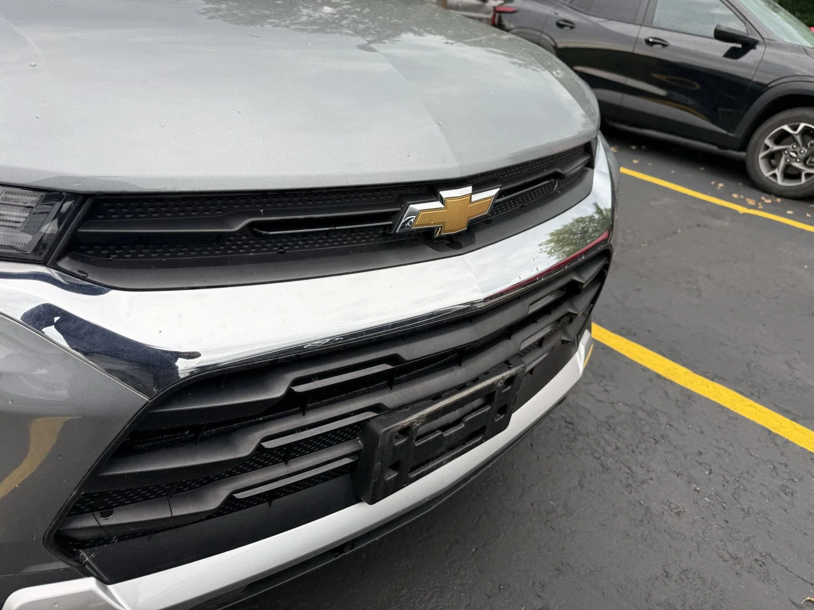 Used 2023 STERLING GRAY METALLIC Chevrolet LT image 5