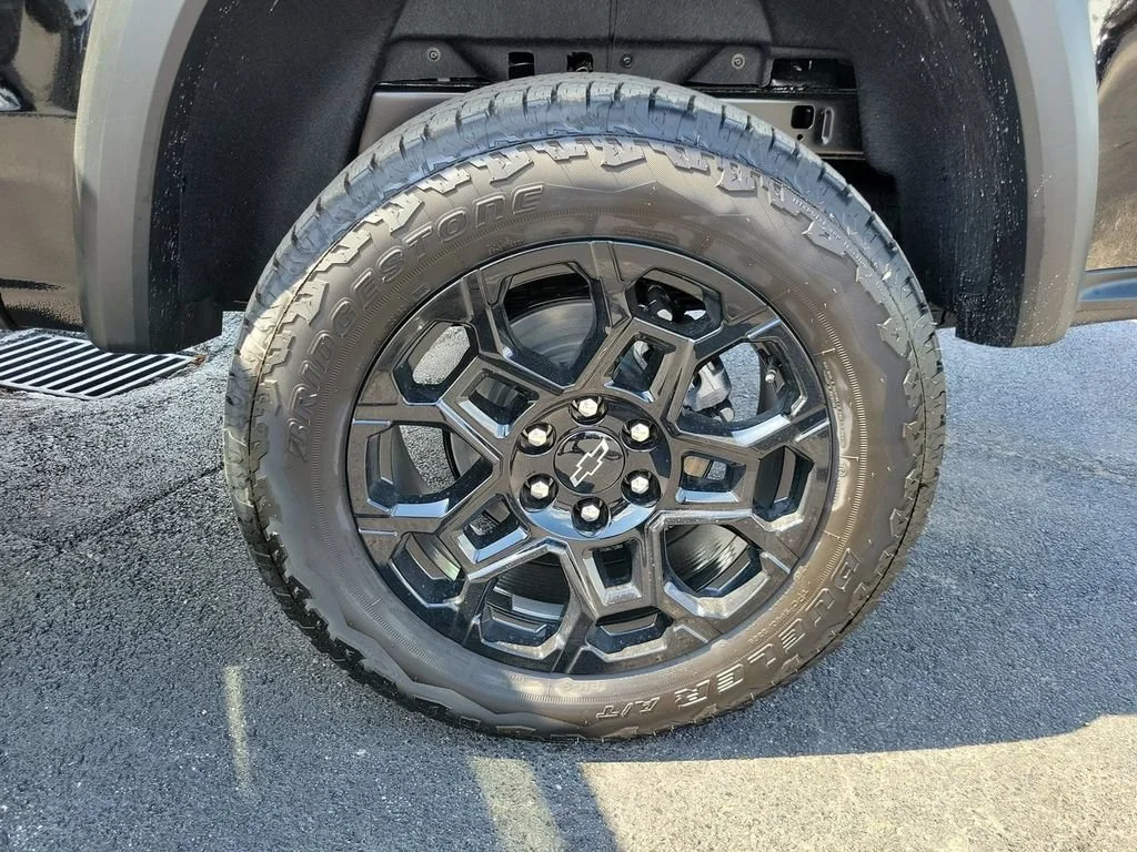 New 2026 Black Chevrolet Trail Boss image 34