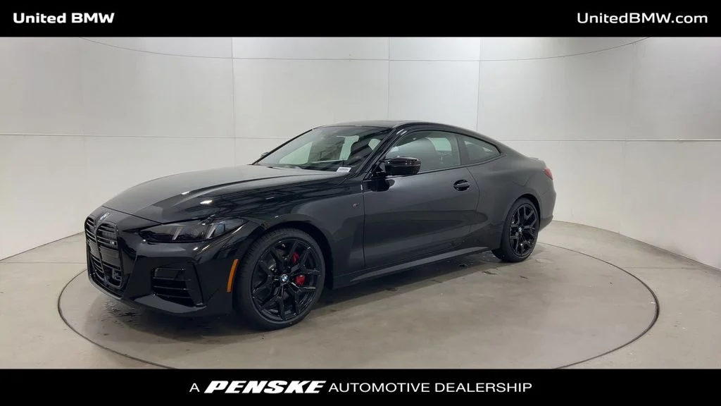 2026 BMW 4 Series M440i - Photo 4