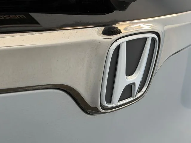 Used 2020 Gray Honda Touring image 11