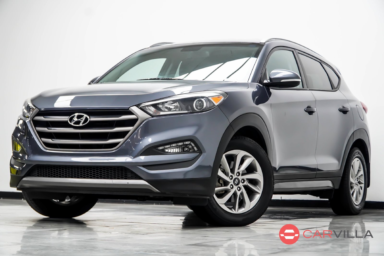Used 2016 Gray Hyundai Eco image 1
