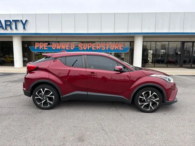 Used 2019 Toyota C-HR XLE with VIN NMTKHMBX4KR093820 for sale in Fort Payne, AL