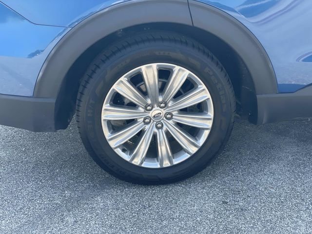 Used 2021 Blue Ford Limited image 7