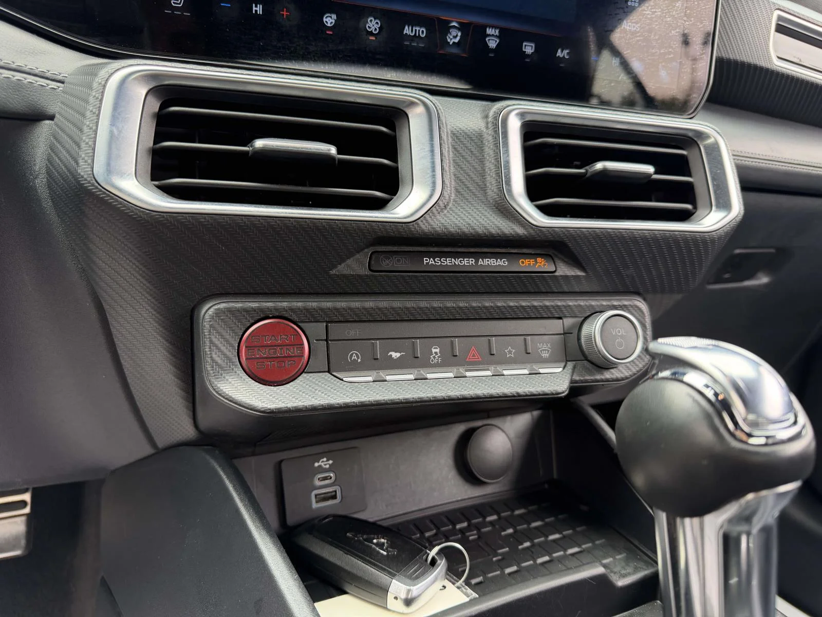 Used 2024 White Ford EcoBoost Premium image 23