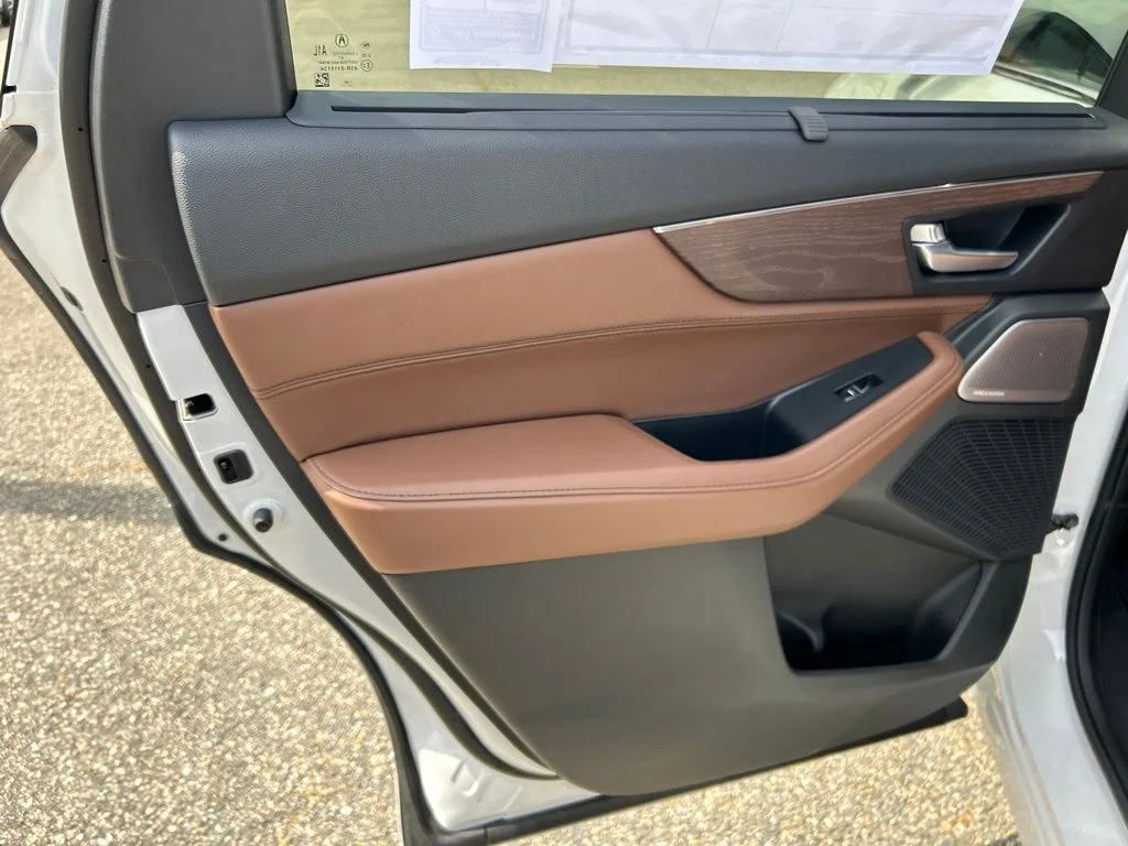 New 2026 Platinum White Pearl Acura Advance Package image 15
